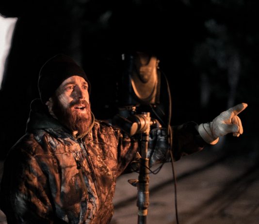 Les Chasseurs Et Anti-chasseurs chasseur
